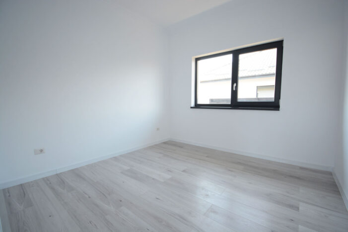 Casa 4 Camere, Breazu, Str Zambilelor